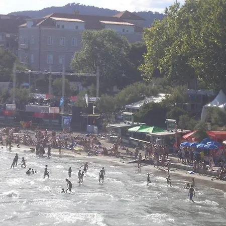 Apartments Kekez Apartment